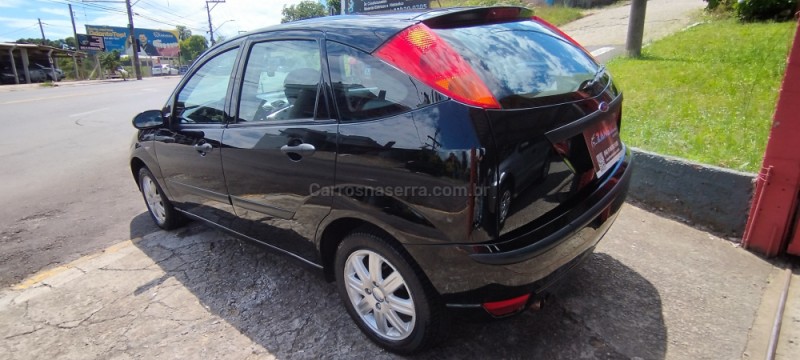 FOCUS 1.6 GLX 8V GASOLINA 4P MANUAL - 2007 - FARROUPILHA
