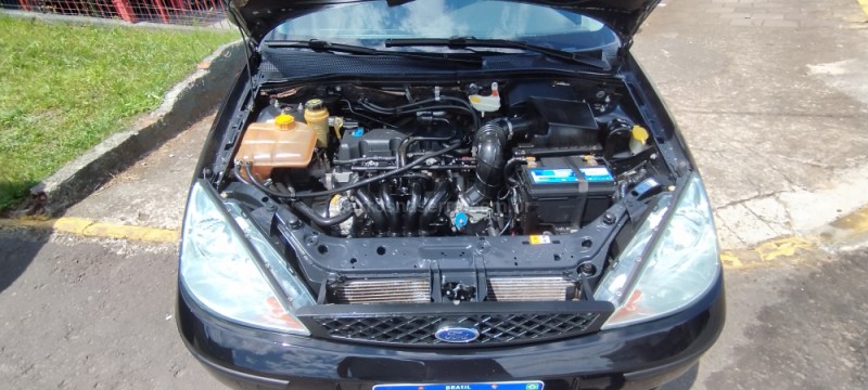 FOCUS 1.6 GLX 8V GASOLINA 4P MANUAL - 2007 - FARROUPILHA