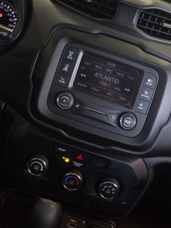 RENEGADE 1.8 16V FLEX SPORT 4P AUTOMÁTICO - 2021 - CAXIAS DO SUL