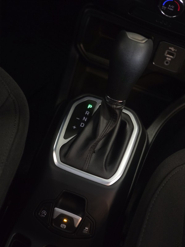 RENEGADE 1.8 16V FLEX SPORT 4P AUTOMÁTICO - 2021 - CAXIAS DO SUL