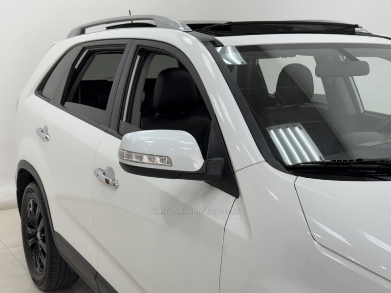 SORENTO 3.3 EX V6 24V GASOLINA 4P 7 LUGARES AUTOMATICO - 2013 - SANTA CRUZ DO SUL