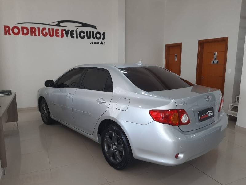 COROLLA 1.8 XEI 16V FLEX 4P MANUAL - 2010 - CAXIAS DO SUL