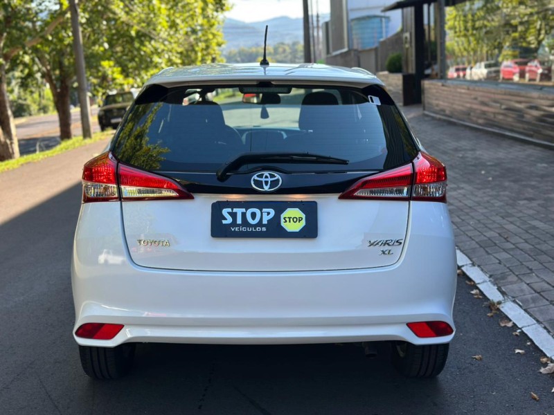 YARIS 1.3 16V FLEX XL MANUAL16 - 2019 - DOIS IRMãOS