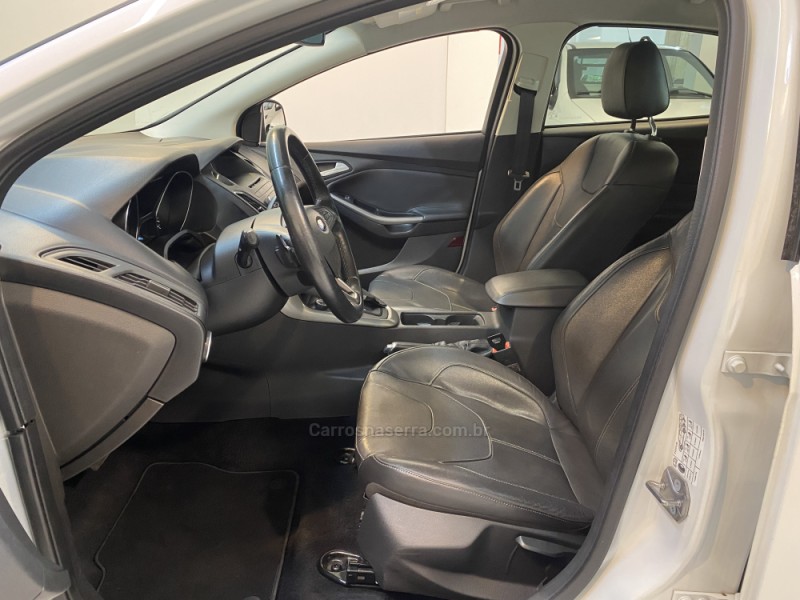 FOCUS 2.0 SE PLUS 16V FLEX 4P AUTOMÁTICO - 2016 - BENTO GONçALVES