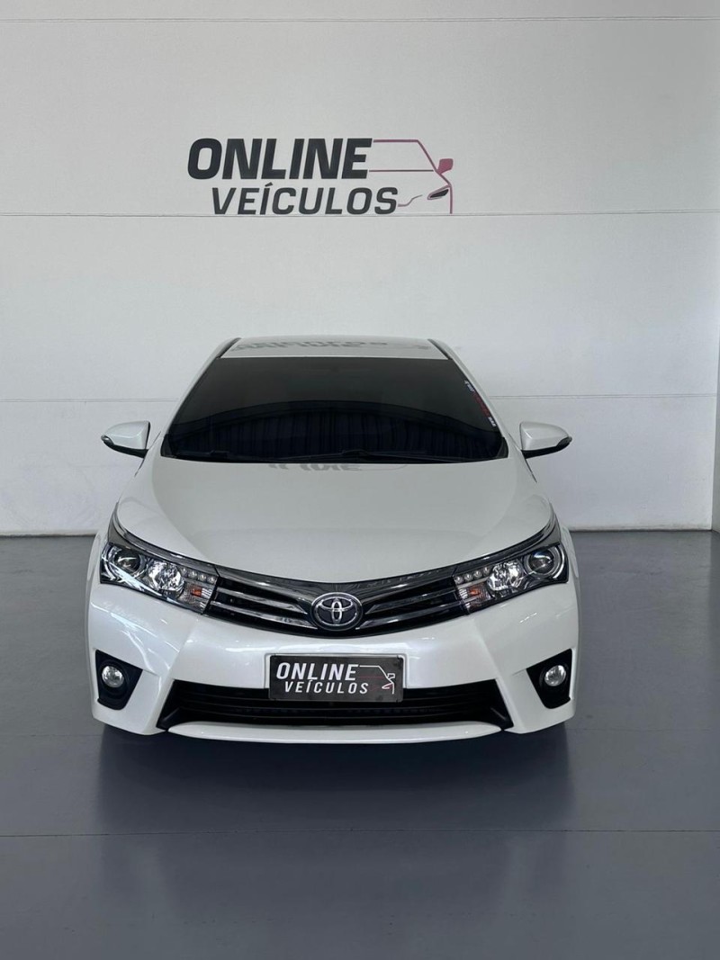 COROLLA 2.0 ALTIS 16V FLEX 4P AUTOMÁTICO - 2015 - FARROUPILHA