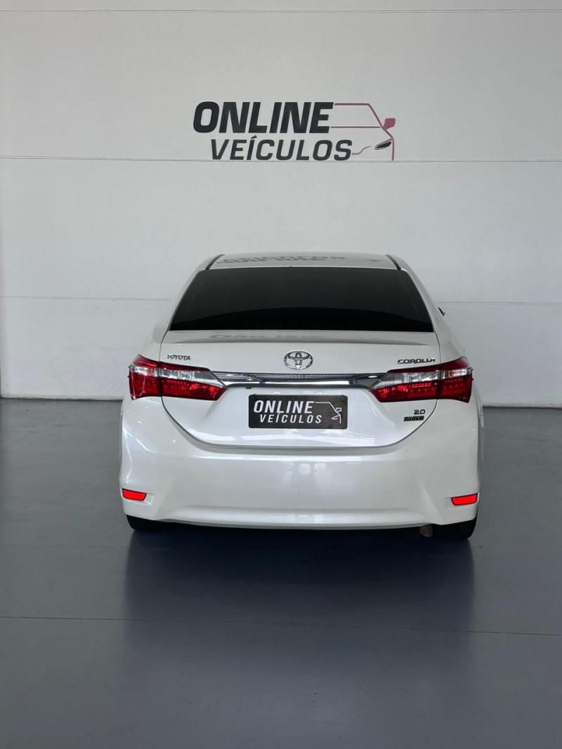 COROLLA 2.0 ALTIS 16V FLEX 4P AUTOMÁTICO - 2015 - FARROUPILHA