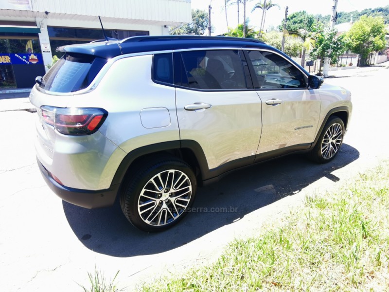 COMPASS 1.3 LIMITED T270 16V TURBO FLEX 4P AUTOMÁTICO - 2023 - SãO SEBASTIãO DO CAí