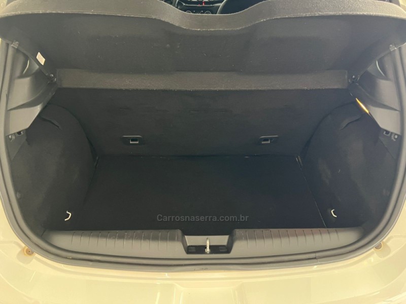 ARGO 1.3 FIREFLY TREKKING FLEX 4P MANUAL - 2020 - CAXIAS DO SUL