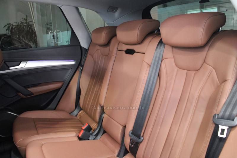 Q5 2.0 TFSI S-LINE S TRONIC 16V GASOLINA 4P AUTOMÁTICO - 2023 - CAXIAS DO SUL