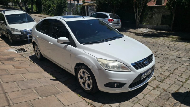 FOCUS 2.0 TITANIUM HATCH 16V FLEX 4P MANUAL - 2013 - BENTO GONçALVES
