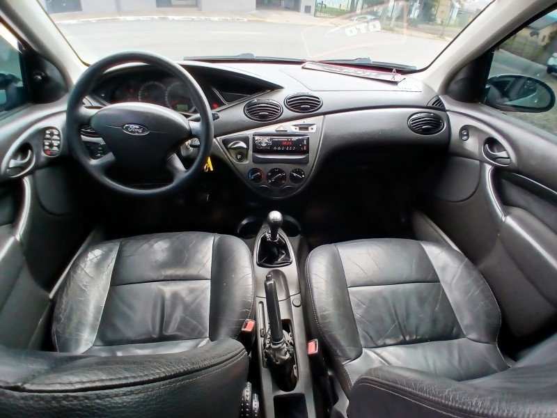 FOCUS 2.0 FC 16V GASOLINA 4P MANUAL - 2006 - FARROUPILHA