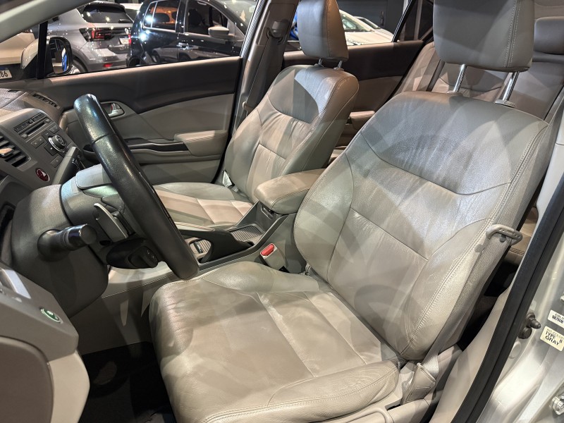 CIVIC 2.0 LXR 16V FLEX 4P AUTOMÁTICO - 2014 - FARROUPILHA