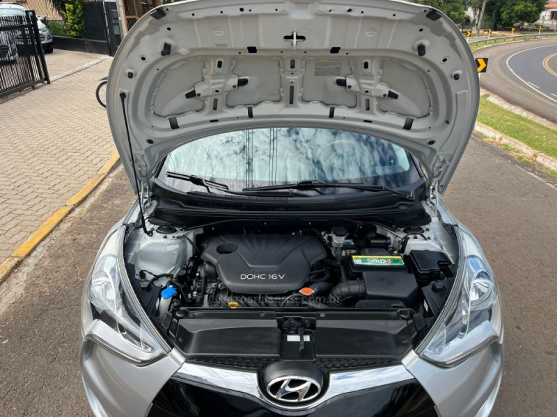VELOSTER 1.6 16V GASOLINA 3P AUTOMÁTICO - 2012 - DOIS IRMãOS