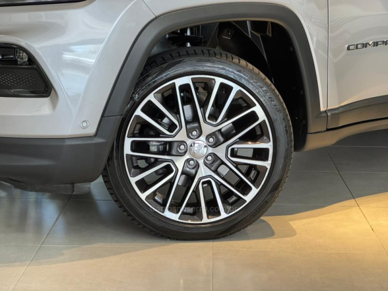 COMPASS 1.3 LIMITED T270 16V TURBO FLEX 4P AUTOMÁTICO - 2023 - CAXIAS DO SUL
