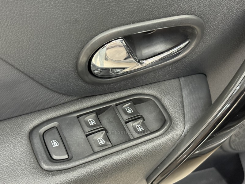 LOGAN 1.6 ICONIC SCE 16V FLEX 4P AUTOMÁTICO - 2020 - SANTA CRUZ DO SUL