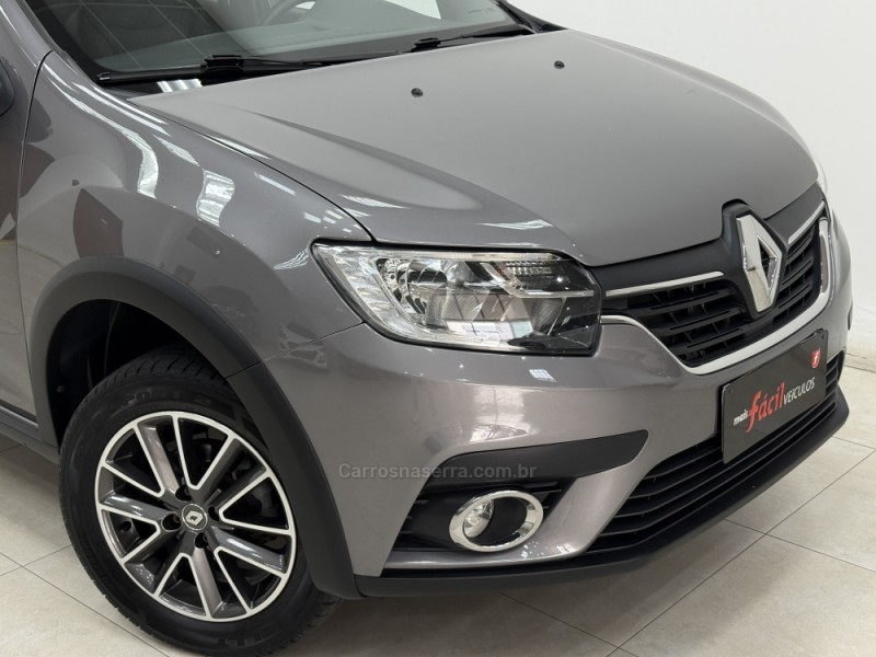 LOGAN 1.6 ICONIC SCE 16V FLEX 4P AUTOMÁTICO - 2020 - SANTA CRUZ DO SUL