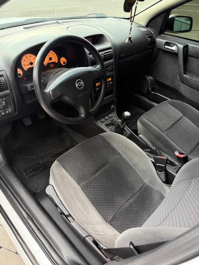 ASTRA 2.0 MPFI ADVANTAGE 8V FLEX 4P MANUAL - 2011 - CAXIAS DO SUL