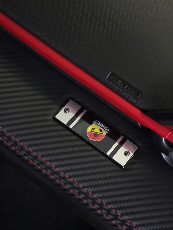 FASTBACK 1.3 ABARTH 270 TURBO FLEX 4P AUTOMÁTICO - 2024 - CAXIAS DO SUL