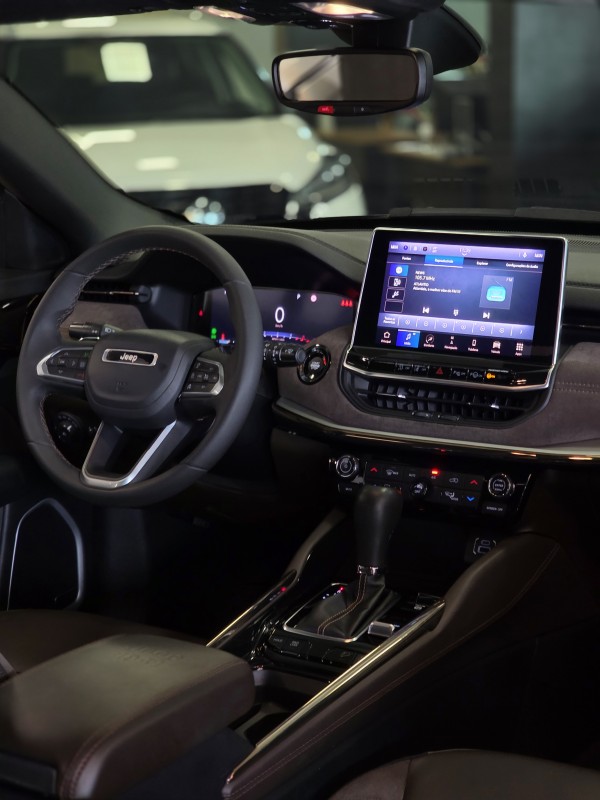 COMMANDER 2.0 OVERLAND TD380 4X4 TURBO DIESEL 4P AUTOMÁTICO - 2023 - CAXIAS DO SUL