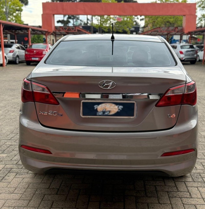 HB20S 1.6 COMFORT PLUS 16V FLEX 4P MANUAL - 2016 - CANELA