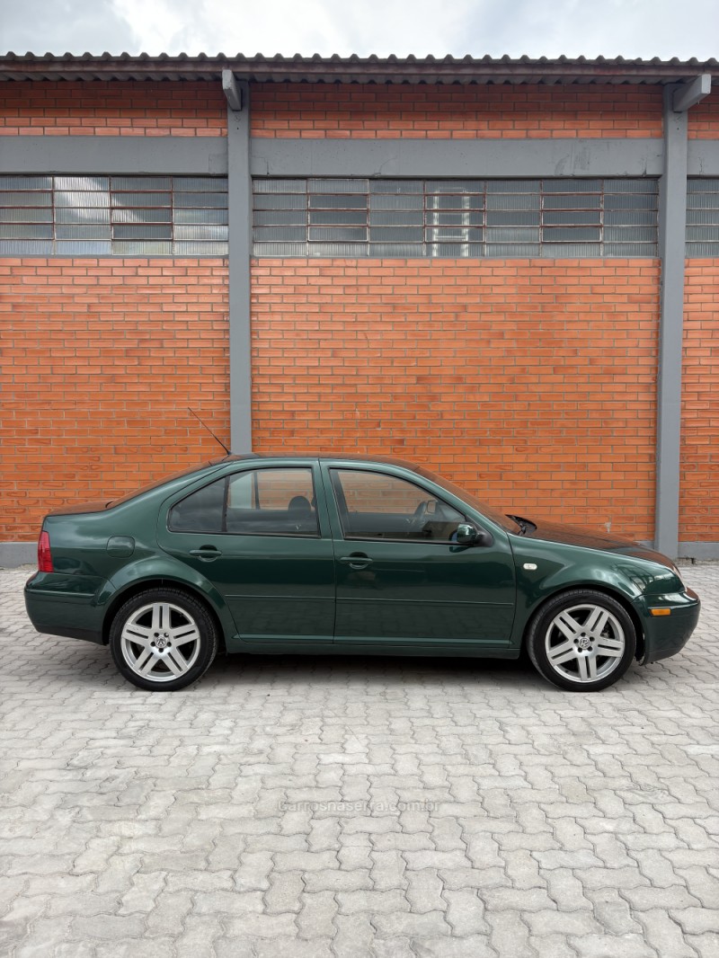 BORA 2.0 MI 8V FLEX 4P MANUAL - 2001 - CAXIAS DO SUL