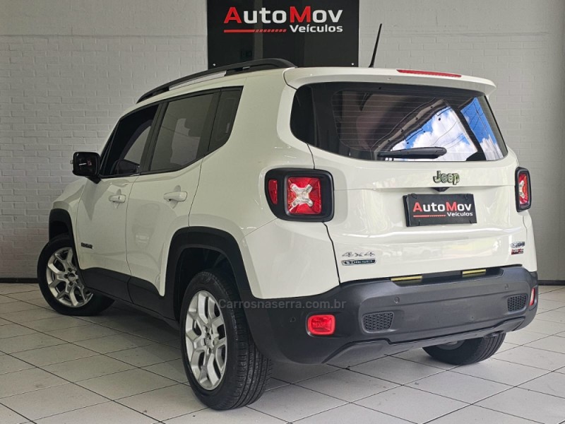 RENEGADE 2.0 16V TURBO DIESEL LONGITUDE 4P 4X4 AUTOMÁTICO - 2016 - CAXIAS DO SUL