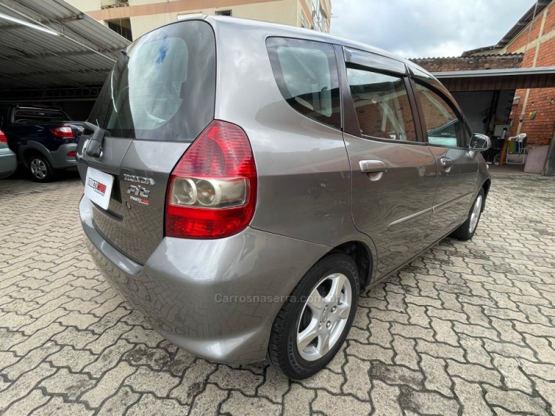 FIT 1.5 LX 16V FLEX 4P MANUAL - 2007 - CAMPO BOM