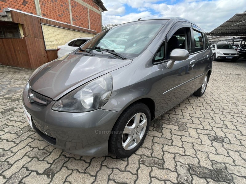 FIT 1.5 LX 16V FLEX 4P MANUAL - 2007 - CAMPO BOM
