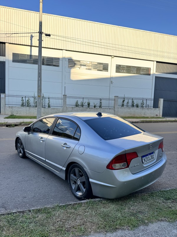CIVIC 1.8 LXS 16V FLEX 4P AUTOMÁTICO - 2008 - CAXIAS DO SUL