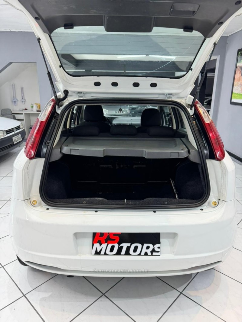 PUNTO 1.4 ATTRACTIVE 8V FLEX 4P MANUAL - 2012 - CAXIAS DO SUL