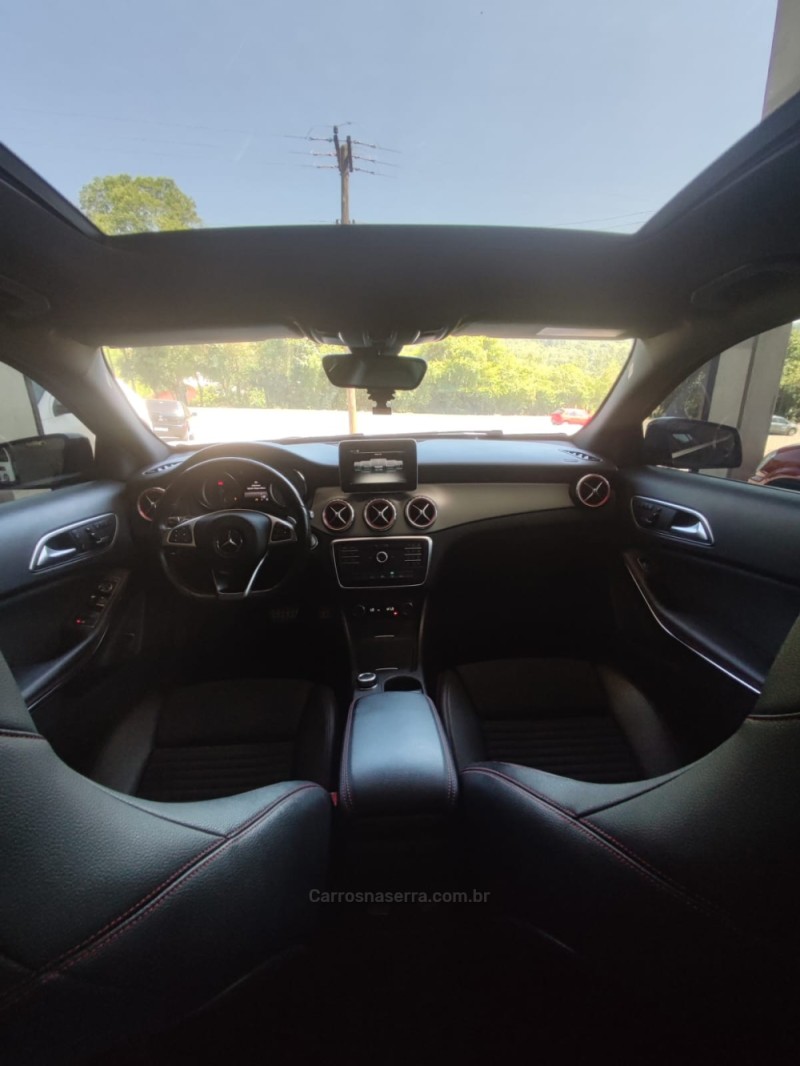 GLA 250 2.0 16V TURBO GASOLINA ENDURO 4P AUTOMÁTICO - 2016 - VALE REAL