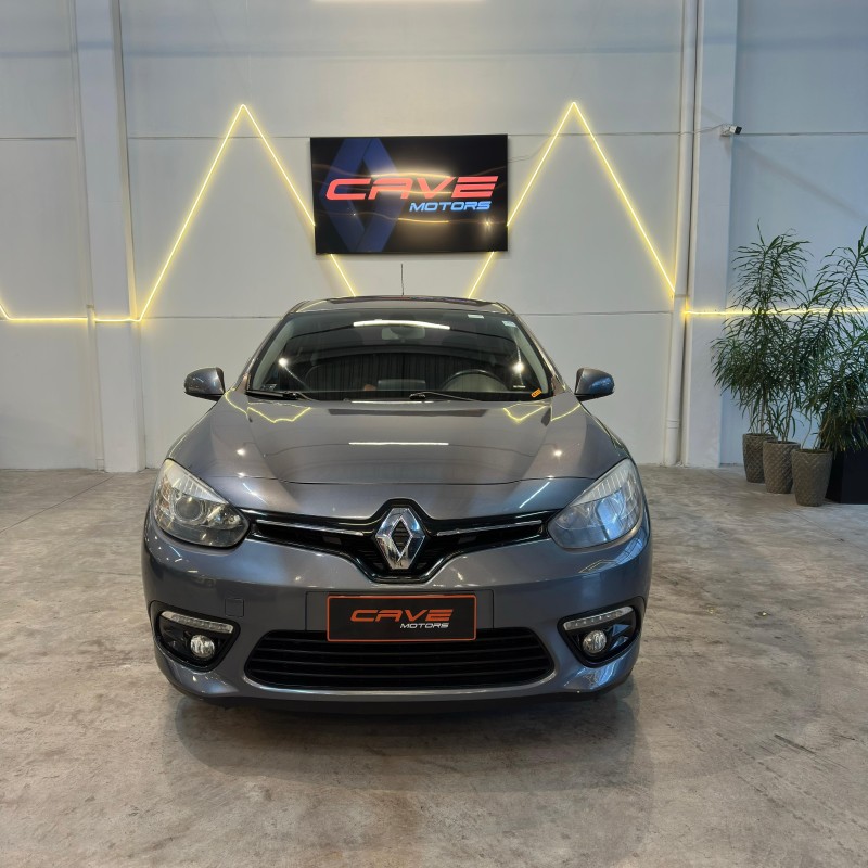 FLUENCE 2.0 DYNAMIQUE PLUS 16V FLEX 4P AUTOMÁTICO - 2017 - CAXIAS DO SUL