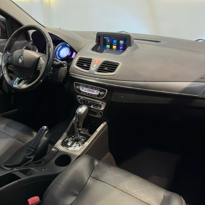 FLUENCE 2.0 DYNAMIQUE PLUS 16V FLEX 4P AUTOMÁTICO - 2017 - CAXIAS DO SUL