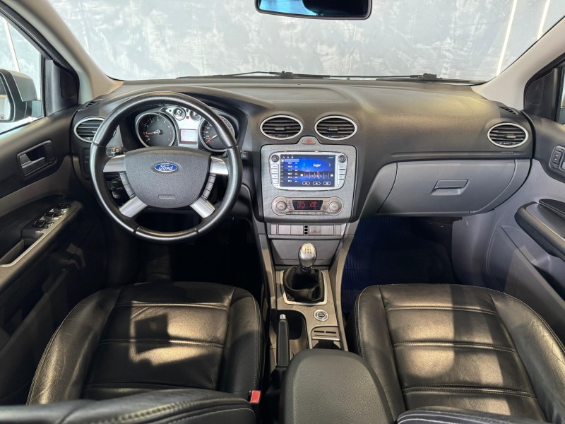 FOCUS 2.0 TITANIUM 16V FLEX 4P AUTOMÁTICO - 2012 - CAXIAS DO SUL