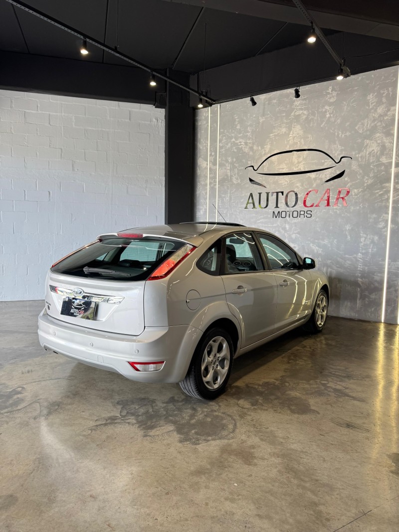 FOCUS 2.0 TITANIUM 16V FLEX 4P AUTOMÁTICO - 2012 - CAXIAS DO SUL