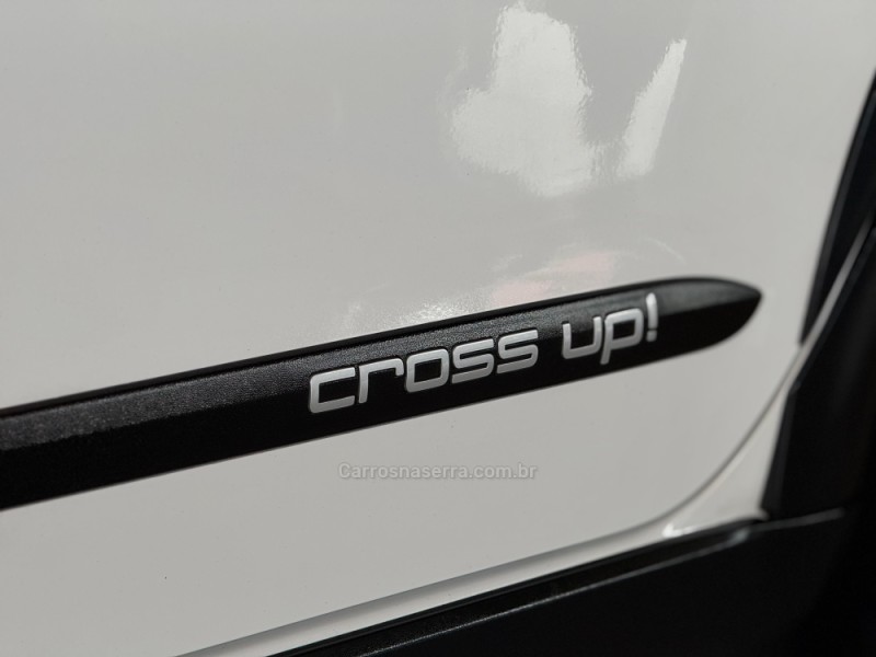 UP 1.0 TSI CROSS 12V FLEX 4P MANUAL - 2018 - DOIS IRMãOS