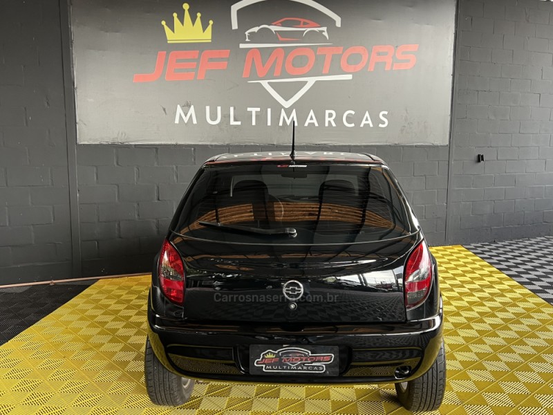 CELTA 1.0 MPFI 8V GASOLINA 4P MANUAL - 2004 - CAXIAS DO SUL