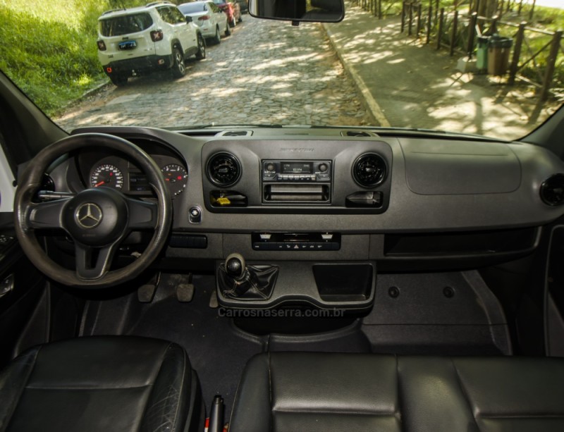 SPRINTER 2.2 CHASSI 416 VAN L TA 16L DIESEL 3P MANUAL - 2021 - NOVO HAMBURGO