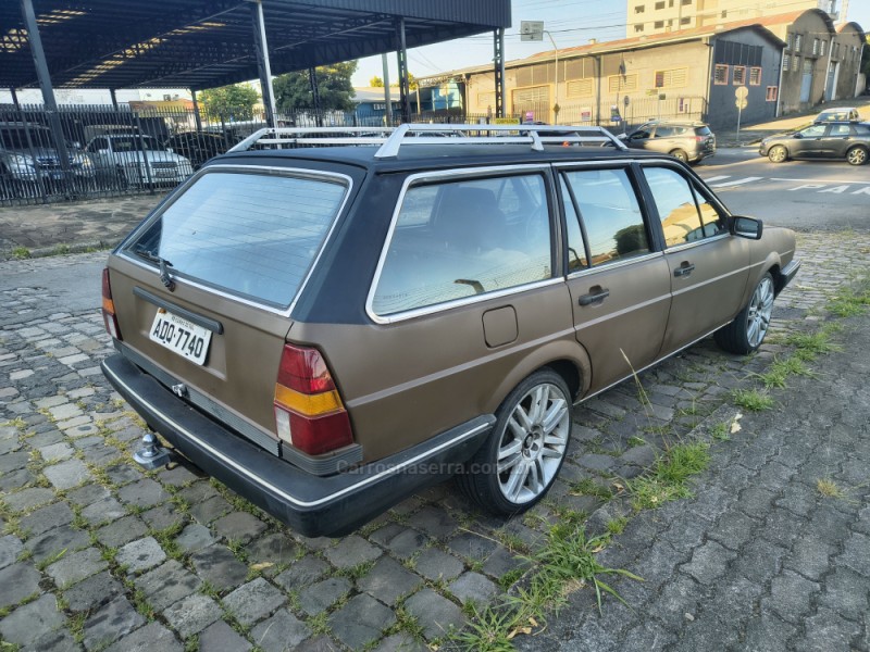 QUANTUM 1.8 MI 8V GASOLINA 4P MANUAL - 1987 - CAXIAS DO SUL