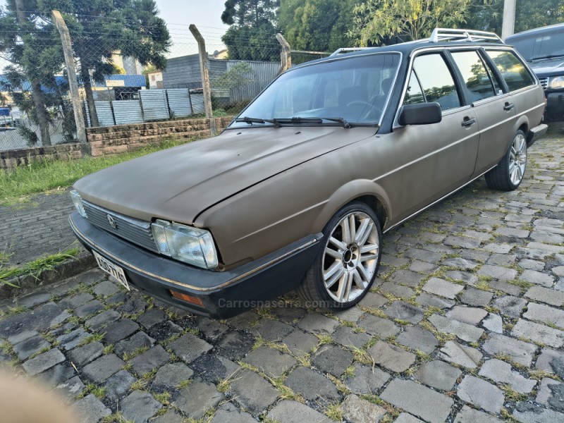 QUANTUM 1.8 MI 8V GASOLINA 4P MANUAL - 1987 - CAXIAS DO SUL