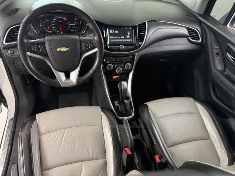 TRACKER 1.4 16V TURBO FLEX LTZ AUTOMÁTICO - 2017 - GUAPORé