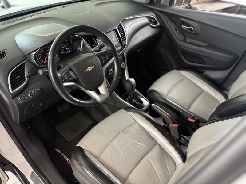 TRACKER 1.4 16V TURBO FLEX LTZ AUTOMÁTICO - 2017 - GUAPORé