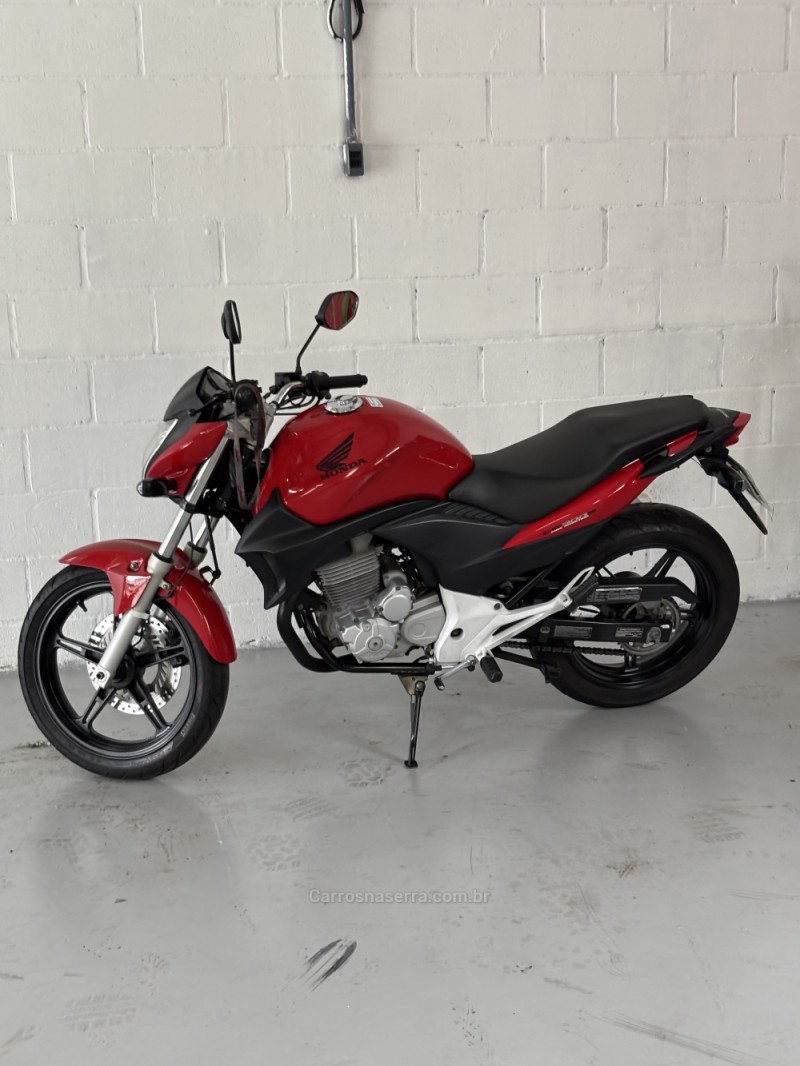 CB 300R  - 2010 - CAXIAS DO SUL