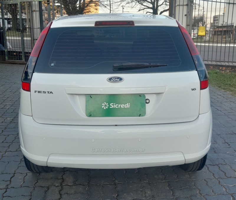 FIESTA 1.6 ROCAM SE 8V FLEX 4P MANUAL - 2014 - CAXIAS DO SUL