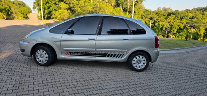 C3 PICASSO 1.6 GL 16V FLEX 4P MANUAL  - 2011 - IVOTI