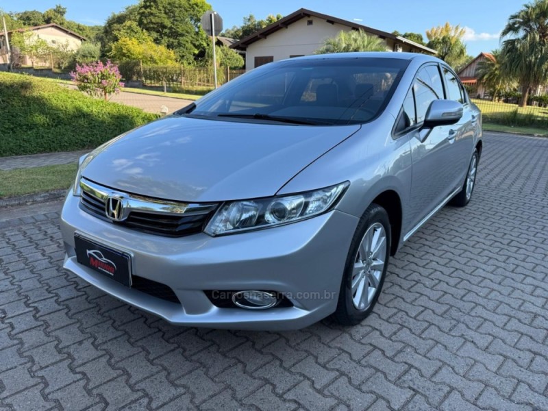 civic 2.0 lxr 16v flex 4p automatico 2014 ivoti