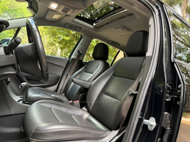 TRACKER 1.4 16V MIDNIGHT TURBO FLEX 4P AUTOMÁTICO - 2019 - DOIS IRMãOS