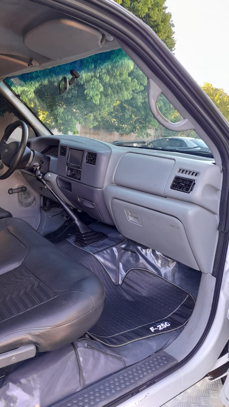 F-250 3.9 XLT 4X2 CS DIESEL 2P MANUAL - 2001 - ESTRELA