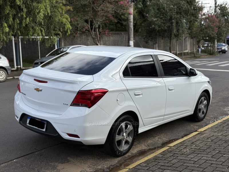 PRISMA 1.4 MPFI LTZ 8V FLEX 4P MANUAL - 2018 - PAROBé