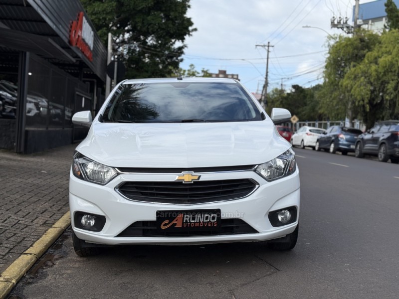 PRISMA 1.4 MPFI LTZ 8V FLEX 4P MANUAL - 2018 - PAROBé